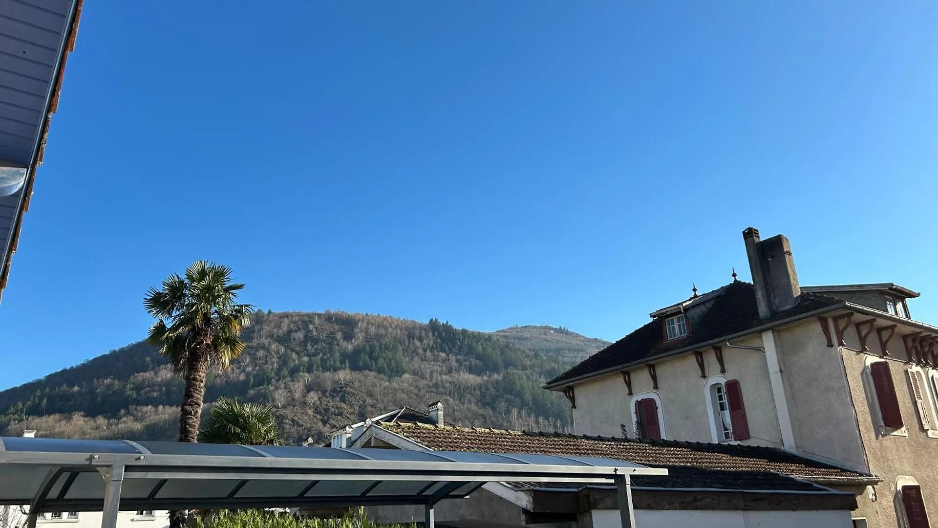 Le Chalet - Maison Avec Jardin Et Parking لورد 0*,  فرنسا